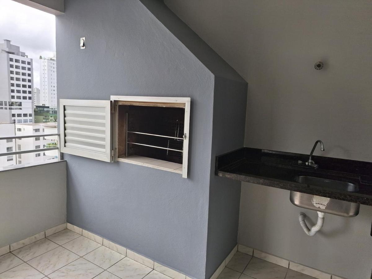 Apto 2 Quartos - Perto Do Atlantico Shopping - Somente Familias Apartamento *