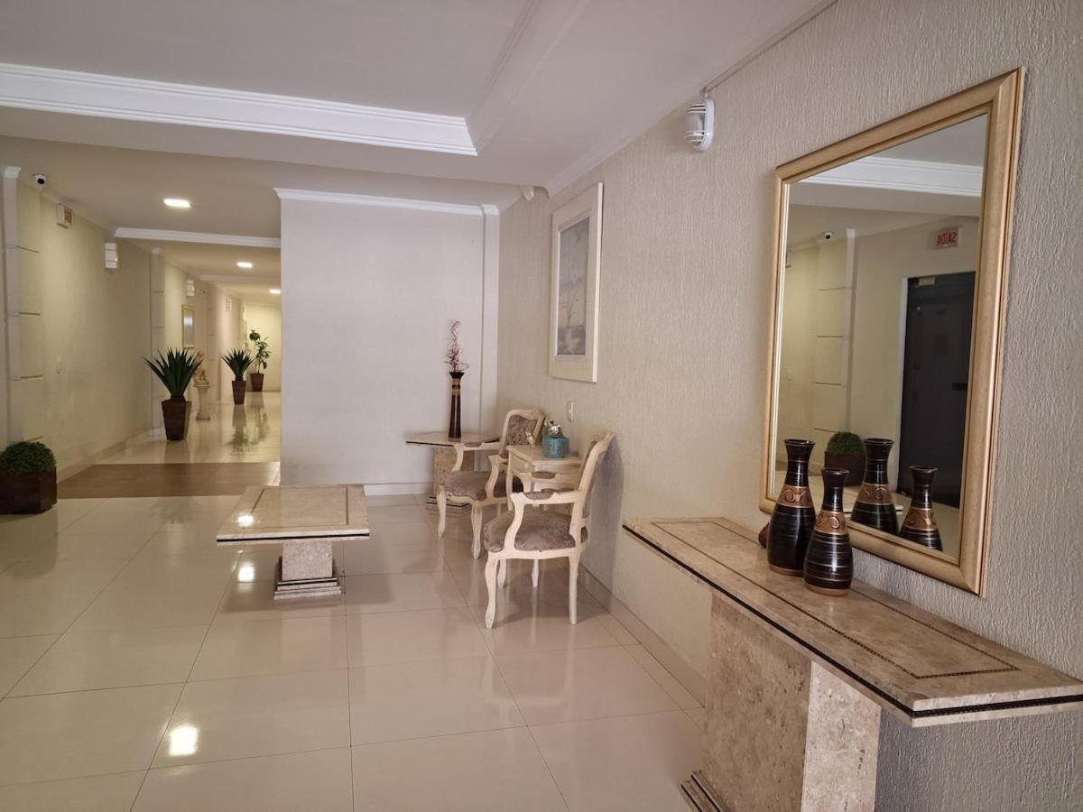 Apto 2 Quartos - Perto Do Atlantico Shopping - Somente Familias